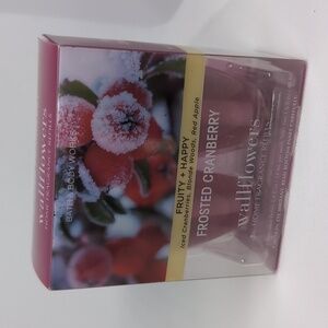NWT Bath & Body Works Frosted Cranberry Wallflowers Fragrance Refills (2 Pack)